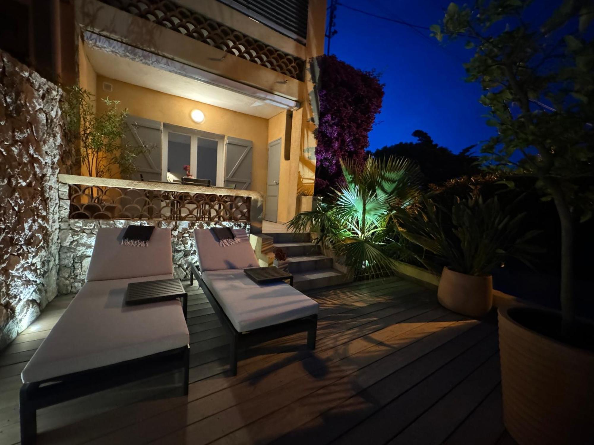 Confortable T2 Vue Mer Avec Terrasse Amenagee Et Parking Prive, Plage Et Port A Pied 滨海萨纳里 外观 照片