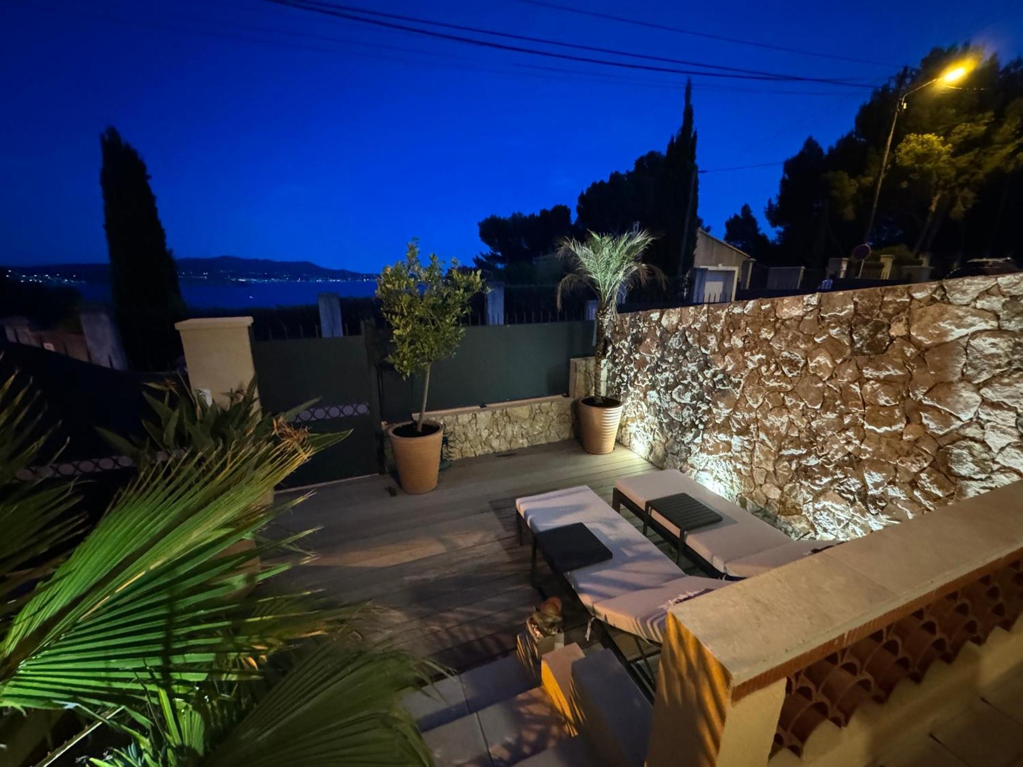 Confortable T2 Vue Mer Avec Terrasse Amenagee Et Parking Prive, Plage Et Port A Pied 滨海萨纳里 外观 照片