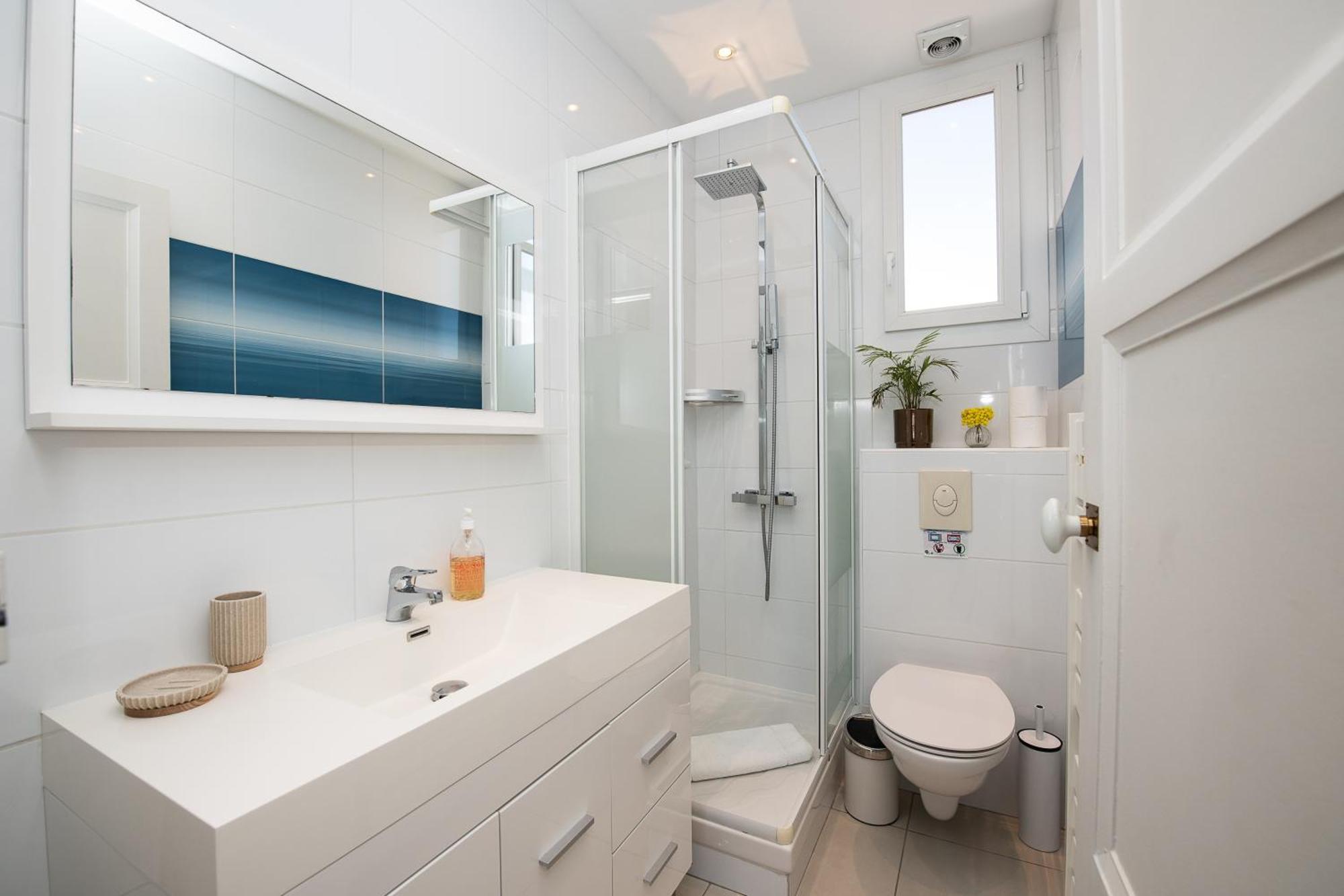 Confortable T2 Vue Mer Avec Terrasse Amenagee Et Parking Prive, Plage Et Port A Pied 滨海萨纳里 外观 照片