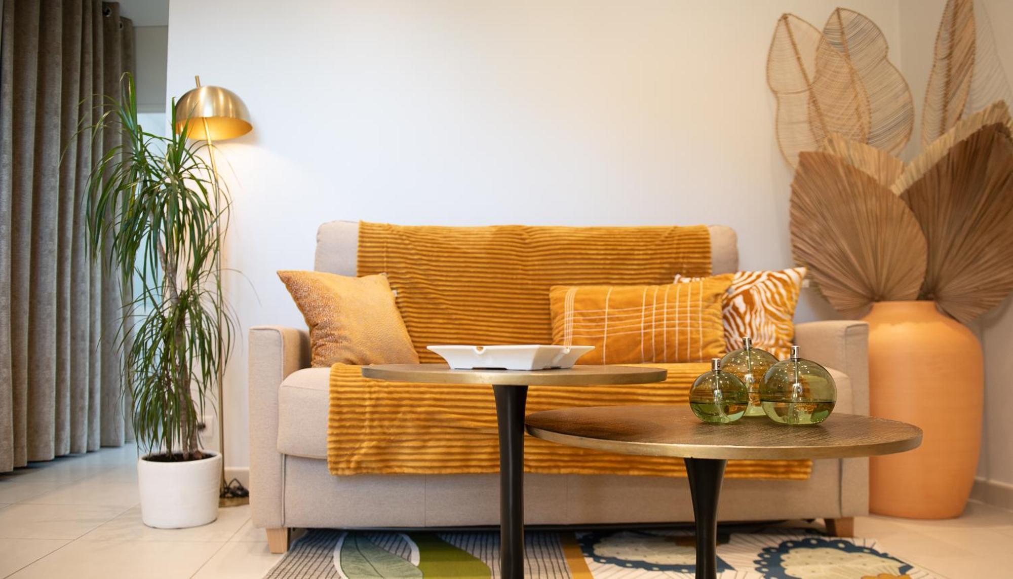 Confortable T2 Vue Mer Avec Terrasse Amenagee Et Parking Prive, Plage Et Port A Pied 滨海萨纳里 外观 照片